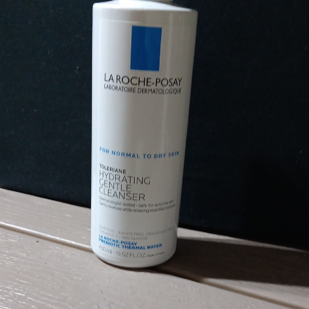 Hydrating Gentle Cleanser